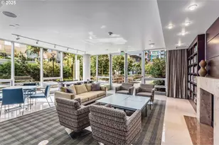 836 S Curry St, Portland, OR 97239 - Photo 29