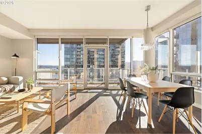 836 S Curry St #1304, Portland, OR 97239 - Photo 3