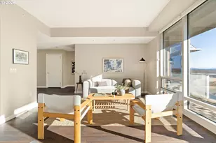 836 S Curry St, Portland, OR 97239 - Photo 13