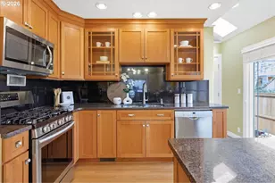 1541 SE Malden St, Portland, OR 97202 - Photo 13