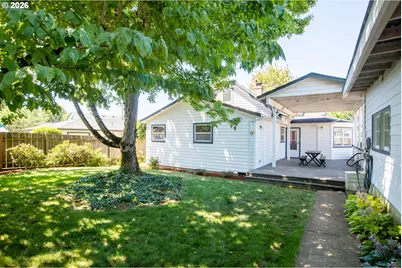 146 NE Currin St, Estacada, OR 97023 - Photo 31