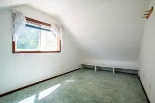 146 NE Currin St, Estacada, OR 97023 - Photo 23