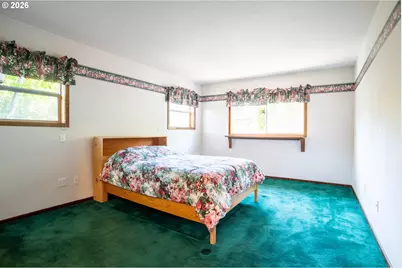 146 NE Currin St, Estacada, OR 97023 - Photo 17