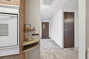 4940 Sunnyside Rd SE, Salem, OR 97302 - Photo 13