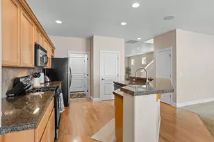 17804 NE 37th St, Vancouver, WA 98682 - Photo 13