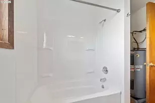 903 Madrona Ave, Tillamook, OR 97141 - Photo 15