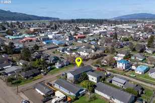 903 Madrona Ave, Tillamook, OR 97141 - Photo 27