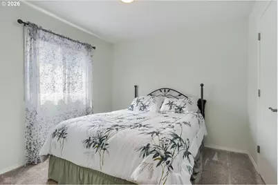 437 SW Chapman Ave, Troutdale, OR 97060 - Photo 23