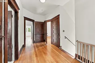 6372 NE Cleveland Ave, Portland, OR 97211 - Photo 21