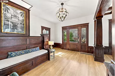 6372 NE Cleveland Ave, Portland, OR 97211 - Photo 7