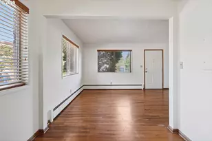 908 SW Gaines St, Portland, OR 97239 - Photo 13