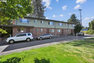 908 SW Gaines St, Portland, OR 97239 - Photo 3