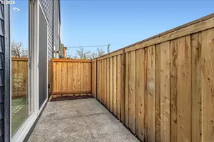 6678 SE Clinton St, Portland, OR 97206 - Photo 11