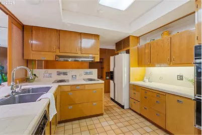 1001 Cherry Heights Rd, The Dalles, OR 97058 - Photo 15