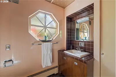 1001 Cherry Heights Rd, The Dalles, OR 97058 - Photo 21