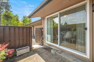 6 Condolea Dr, Lake Oswego, OR 97035 - Photo 27