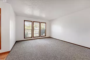 19380 Hazel Grove Dr, Oregon City, OR 97045 - Photo 5