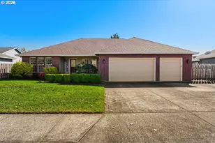 19380 Hazel Grove Dr, Oregon City, OR 97045 - Photo 1