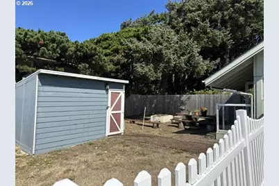 4561 Arch St, Florence, OR 97439 - Photo 27