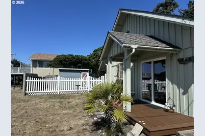 4561 Arch St, Florence, OR 97439 - Photo 25