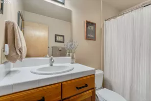 701 Creek View Ln, The Dalles, OR 97058 - Photo 13