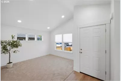 4747 SE Harrier St, Albany, OR 97322 - Photo 5