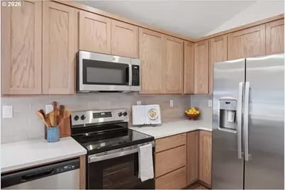 4747 SE Harrier St, Albany, OR 97322 - Photo 17
