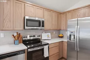 4747 SE Harrier St, Albany, OR 97322 - Photo 17