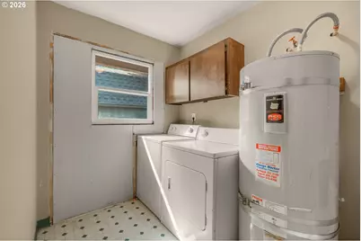 12975 SW Davies Rd, Beaverton, OR 97008 - Photo 25