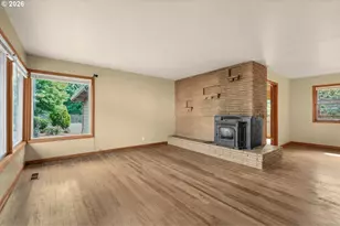 12975 SW Davies Rd, Beaverton, OR 97008 - Photo 9