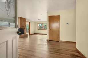 12975 SW Davies Rd, Beaverton, OR 97008 - Photo 5