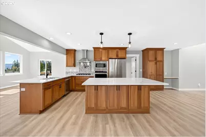 1440 NW Elton Dr, White Salmon, WA 98672 - Photo 11