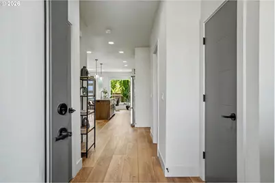 1174 SW Sylvia St, Corvallis, OR 97333 - Photo 5