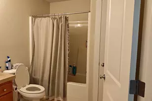 8826 SE Brooklyn St, Portland, OR 97266 - Photo 3