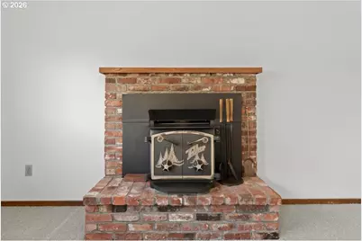 270 NE 20th Pl, Hillsboro, OR 97124 - Photo 31