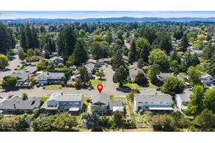270 NE 20th Pl, Hillsboro, OR 97124 - Photo 39