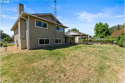 270 NE 20th Pl, Hillsboro, OR 97124 - Photo 37