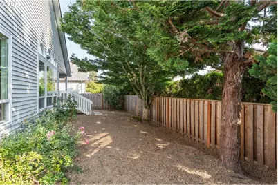 12664 SW Bexley Ln, Portland, OR 97224 - Photo 37
