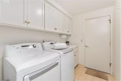 12664 SW Bexley Ln, Portland, OR 97224 - Photo 29