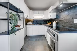 1215 NE 79th Ave, Portland, OR 97213 - Photo 17