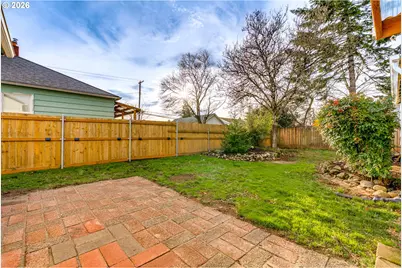 1215 NE 79th Ave, Portland, OR 97213 - Photo 45