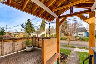 1215 NE 79th Ave, Portland, OR 97213 - Photo 7