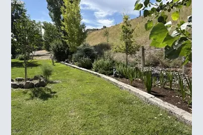 29584 Franks Creek Rd, Dayville, OR 97825 - Photo 27