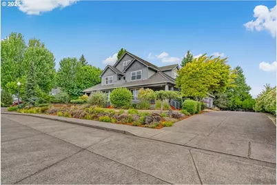 2470 Crestmont Cir, Salem, OR 97302 - Photo 3