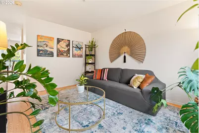 6700 N Pittsburg Ave, Portland, OR 97203 - Photo 5