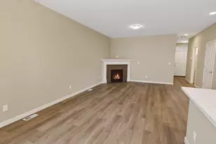 4581 SE Satinwood St, Hillsboro, OR 97123 - Photo 15