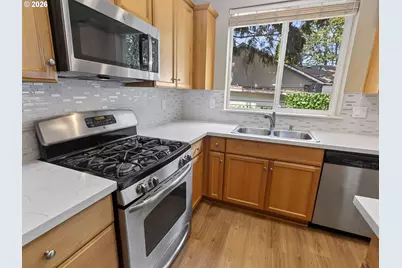 4581 SE Satinwood St, Hillsboro, OR 97123 - Photo 19