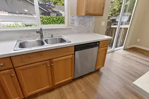 4581 SE Satinwood St, Hillsboro, OR 97123 - Photo 21