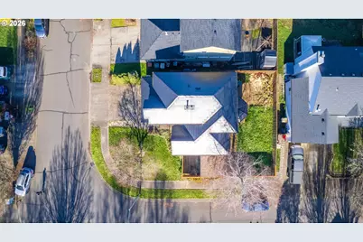 1686 SE 74th Ave, Hillsboro, OR 97123 - Photo 27