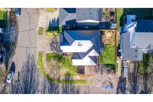 1686 SE 74th Ave, Hillsboro, OR 97123 - Photo 27